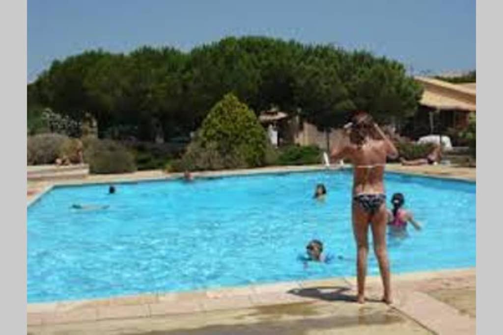 Cros Mer Et Piscine Saint-Pierre-la-Mer  المظهر الخارجي الصورة